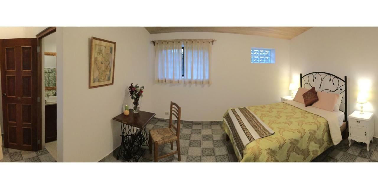 Intirumi Inn Caraz Екстер'єр фото