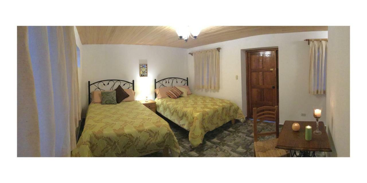 Intirumi Inn Caraz Екстер'єр фото